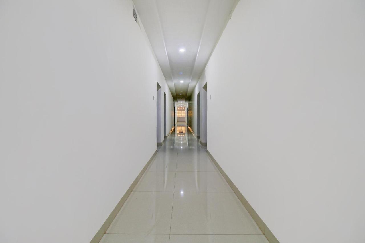 Spot On 73862 Jaya Tourist Home Варкала Экстерьер фото