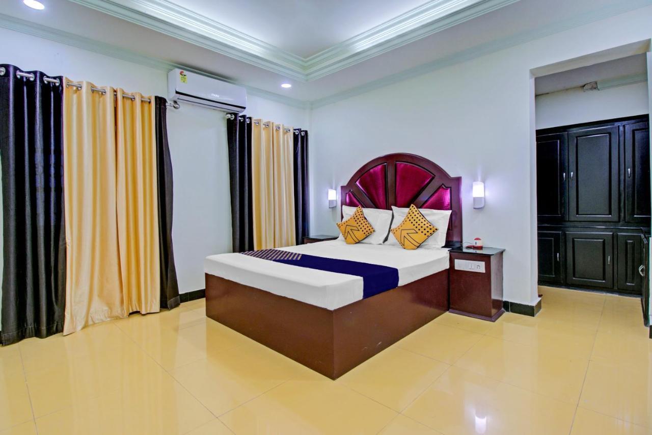 Spot On 73862 Jaya Tourist Home Варкала Экстерьер фото